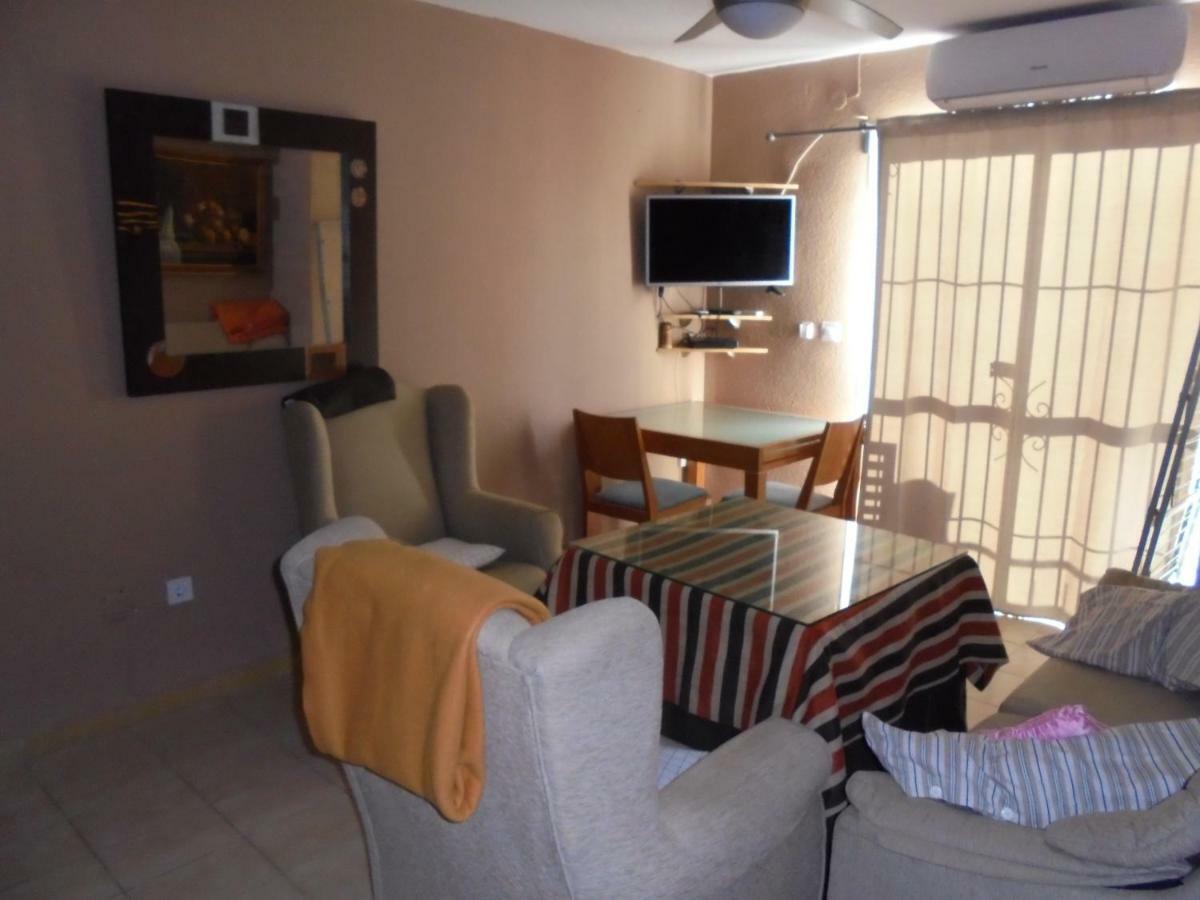 Avenida Carlota Alessandri Apartamento